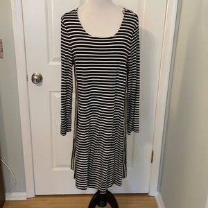 BRAND NEW! Black & White Dress